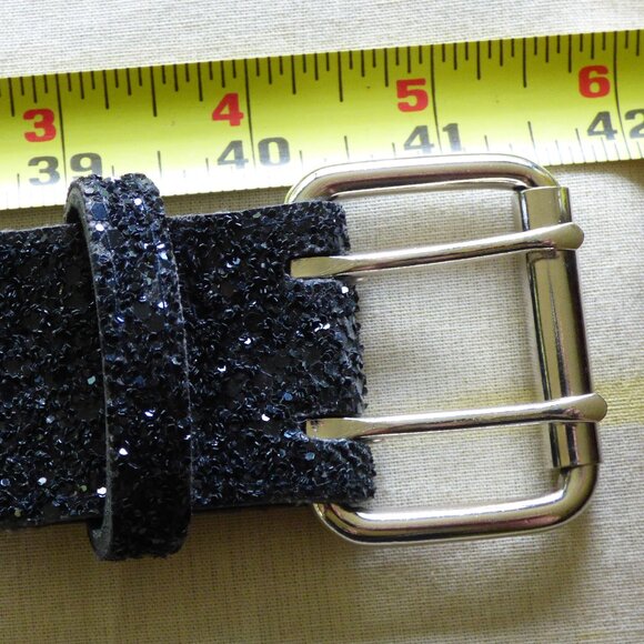VINTAGE BLACK GLITTER PANT / SKIRT BELT PREOWNED TOTAL OF 41\